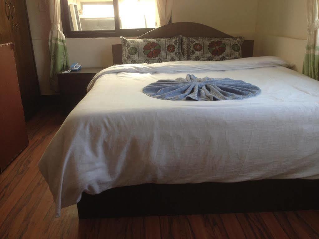 Kathmandu Peace Guesthouse Exterior foto